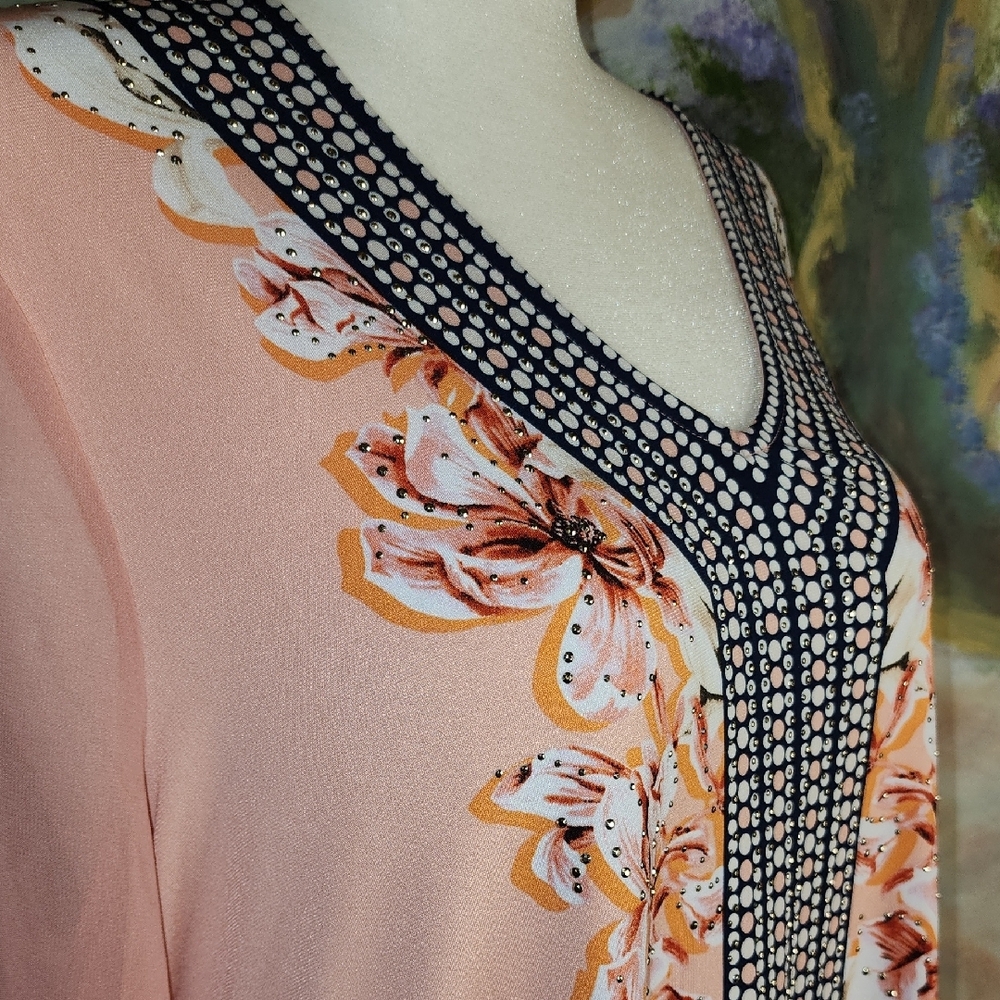 Floral Peach Women's Top - Picture 5 of 8